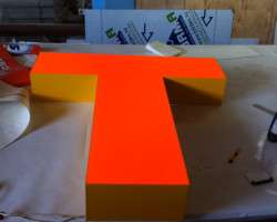 Бар «CITYBAR», световая буква_1