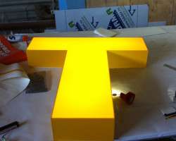 Бар «CITYBAR», световая буква_2